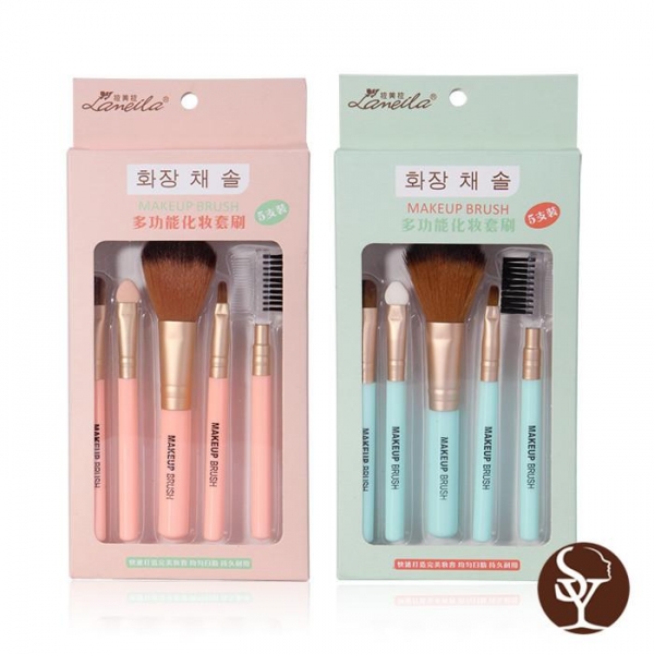 makeup brushes